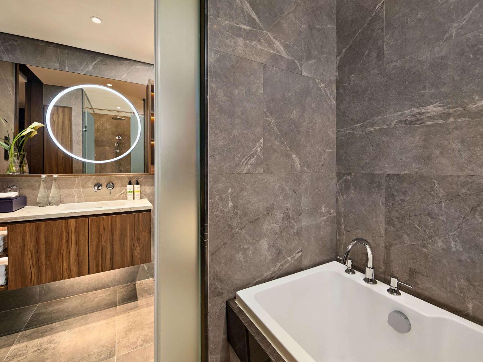 Pullman Hai Phong Grand Hotel Εξωτερικό φωτογραφία